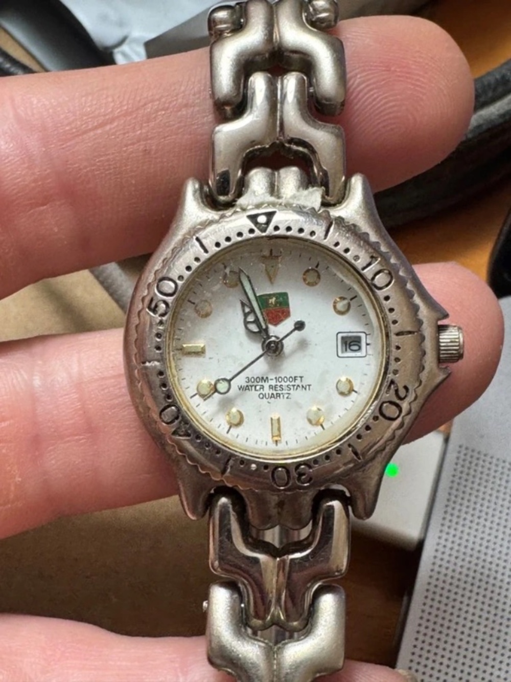 TAG Heuer 2000 professional watch- IT WORKS